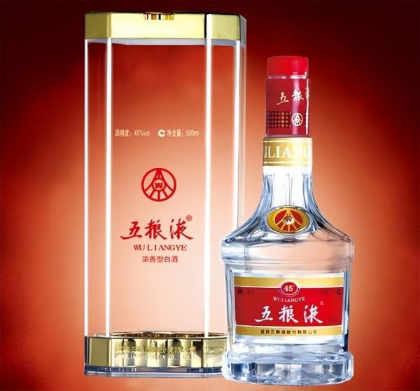 全国十大名白酒排行榜（白酒排行榜前十名）